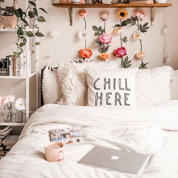 Chill Here Pillow Cover Decor - Picture 5 of 5